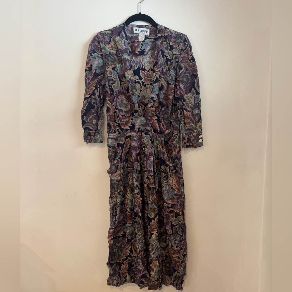 RJ Steven’s  Purple Paisley Long-Sleeve Midi Dress